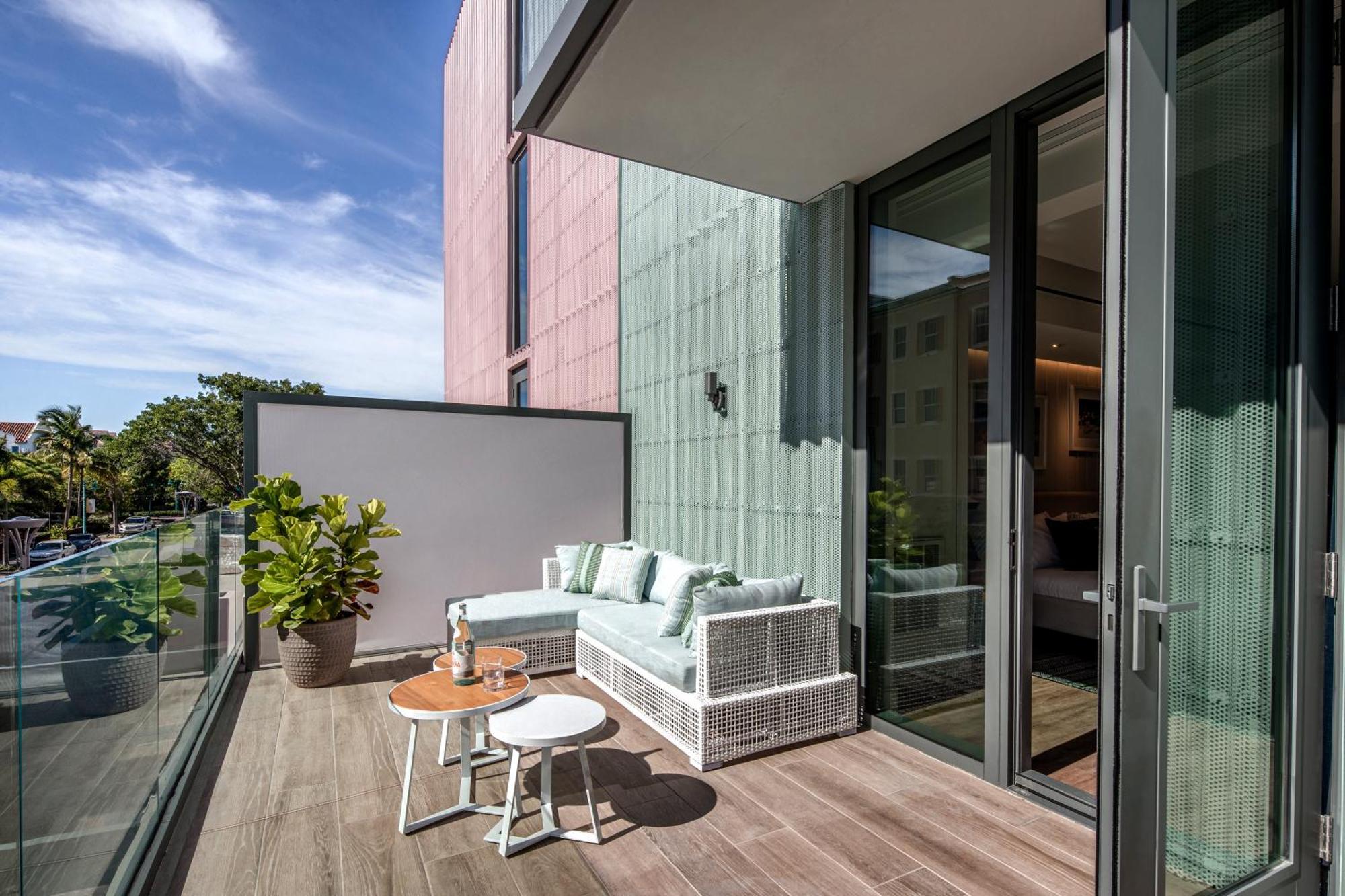The Ray Hotel Delray Beach, Curio Collection By Hilton ภายนอก รูปภาพ